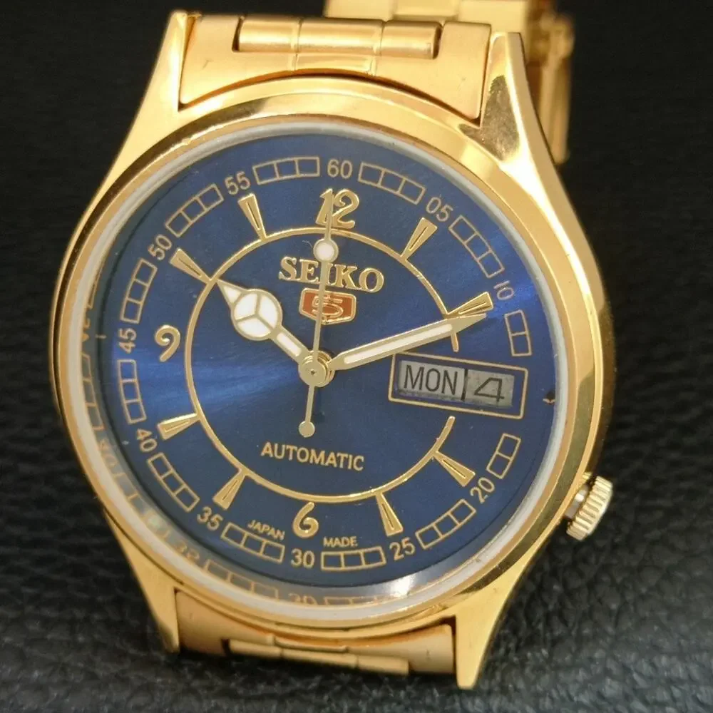 Vintage 1978 Seiko Automatic Mens Gold Watch W/daydate & Blue accents